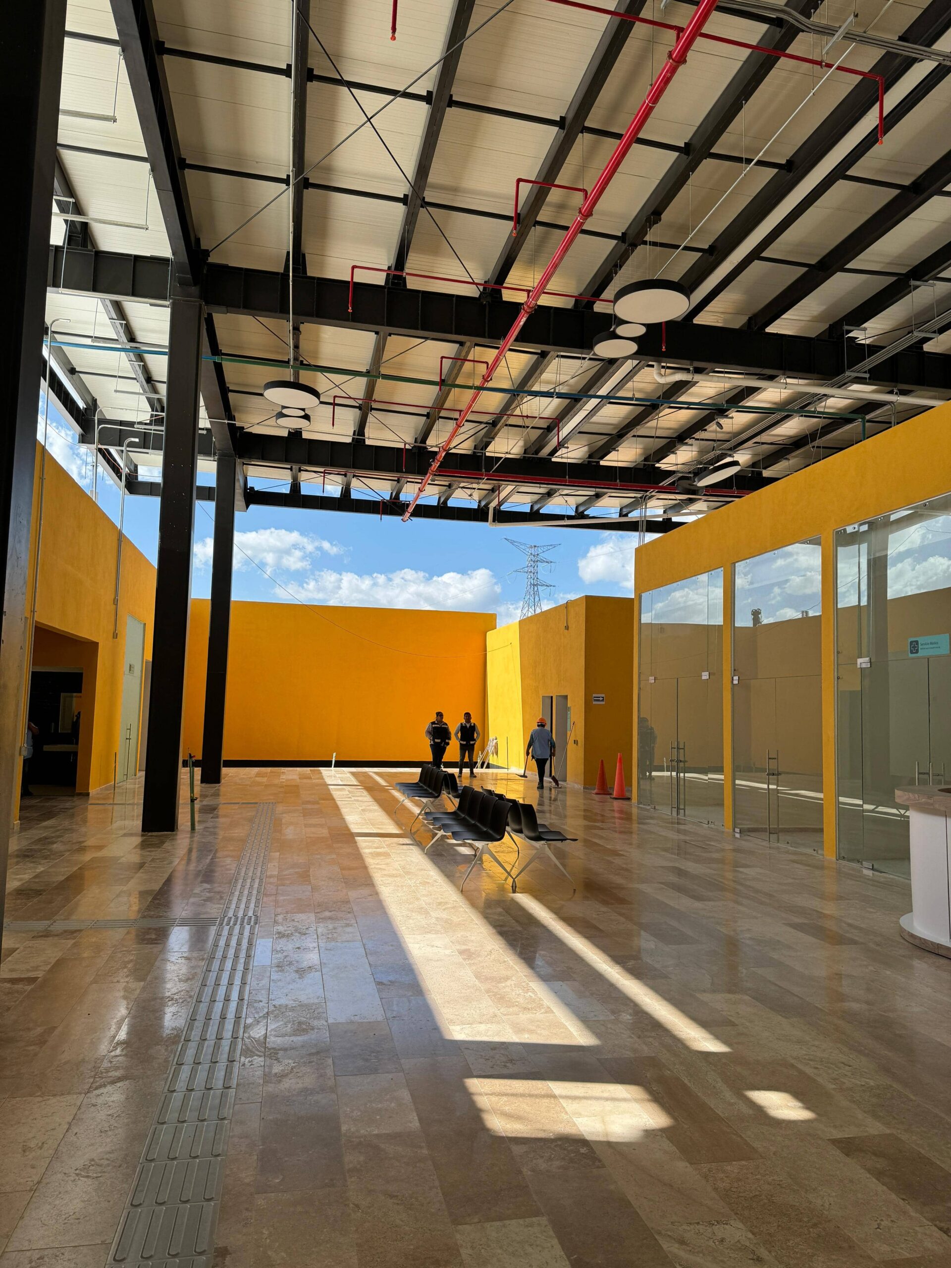 Interiores de la estación de Tren Maya de Izamal